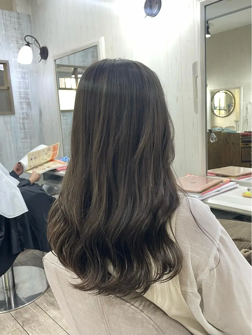 ロング ネモトメイナ🌿‬ 今月末で退職しますのヘアスタイル
