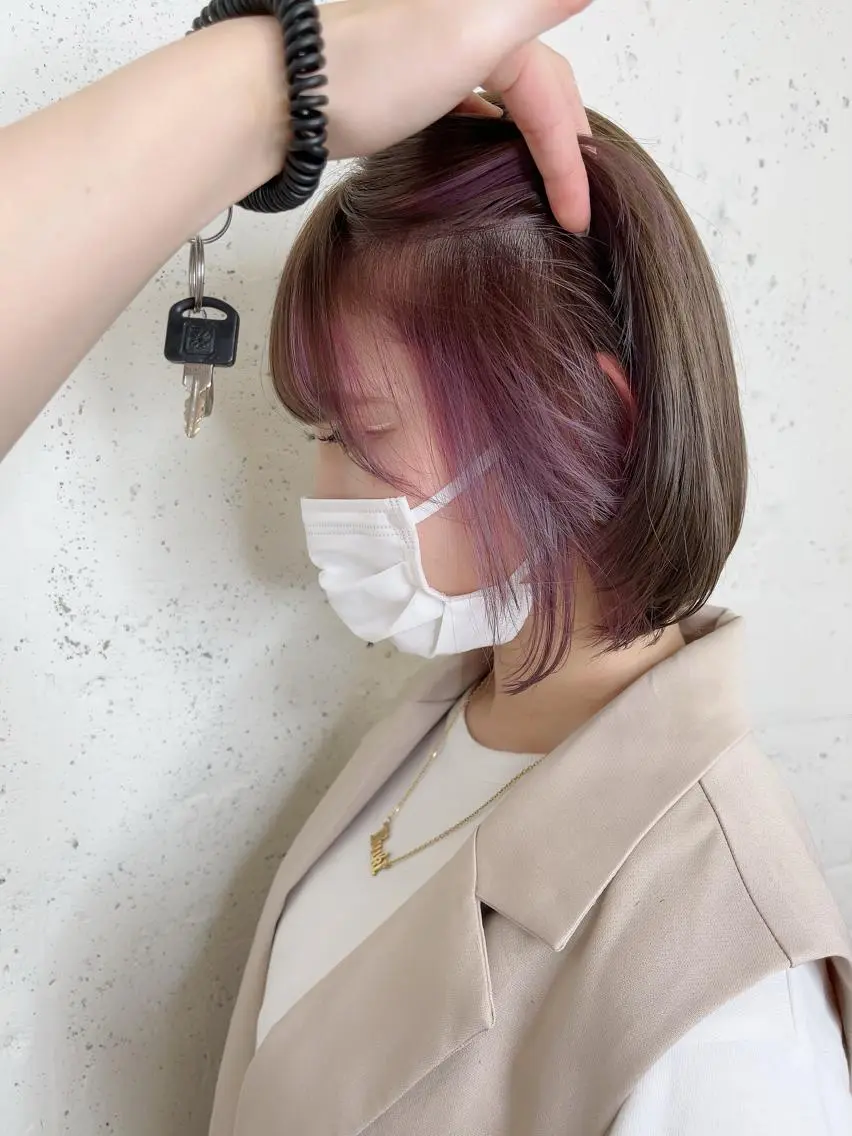 ショート カラー 透明感ハイトーン🦄 キラ🌈のヘアスタイル