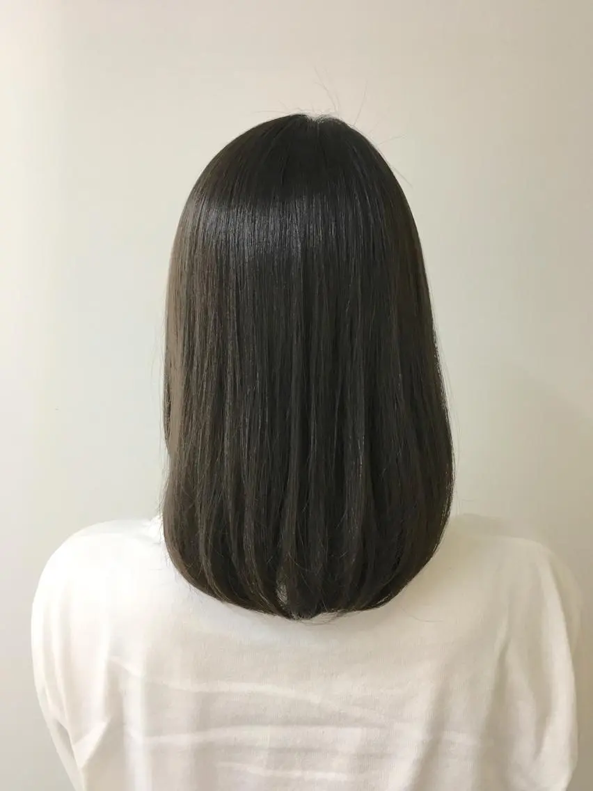 ミディアム カラー グレージュ yoshi ☆のヘアスタイル