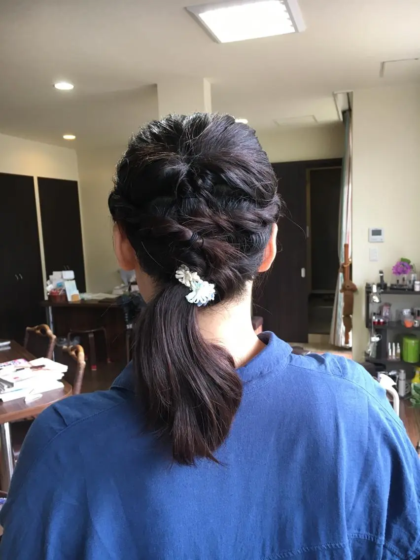 ロング ヘアアレンジ ハーフアップ 辻野 哲平のヘアスタイル