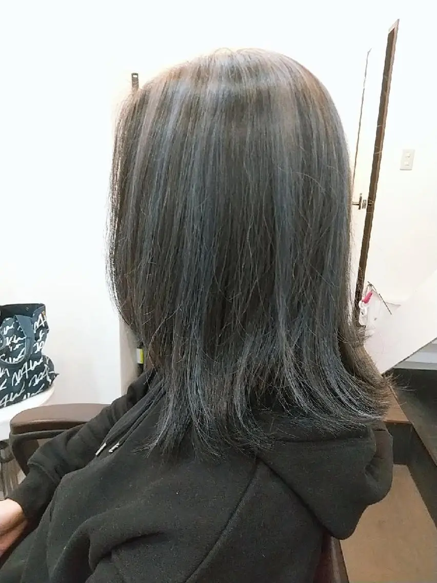 ミディアム カット ヘアカラー トリートメント 🌈カラー33∞円 🌈北綾瀬 谷中店のヘアスタイル