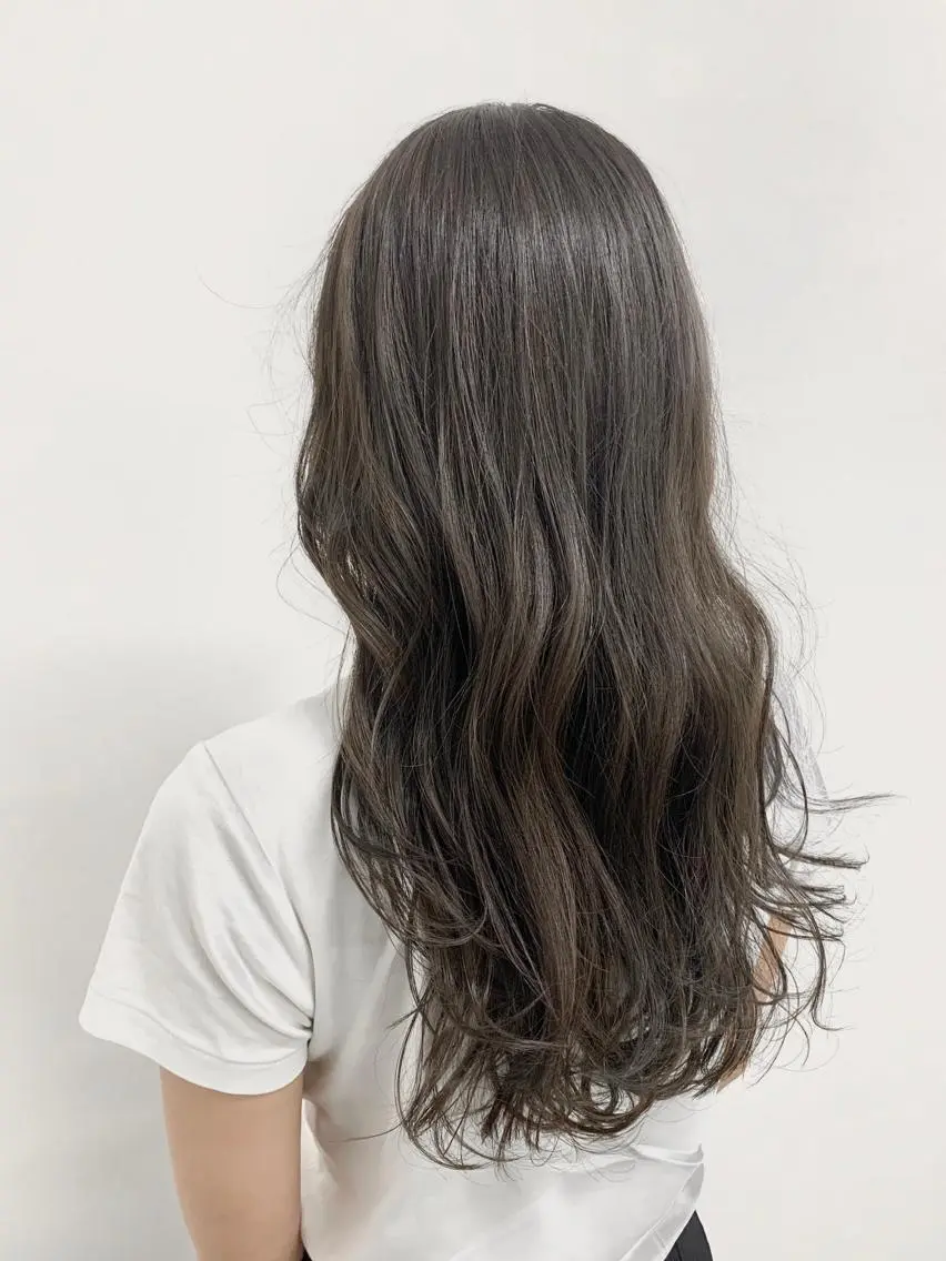 ロング カラー ブリーチなし透明感 🍀梅田・増田のヘアスタイル