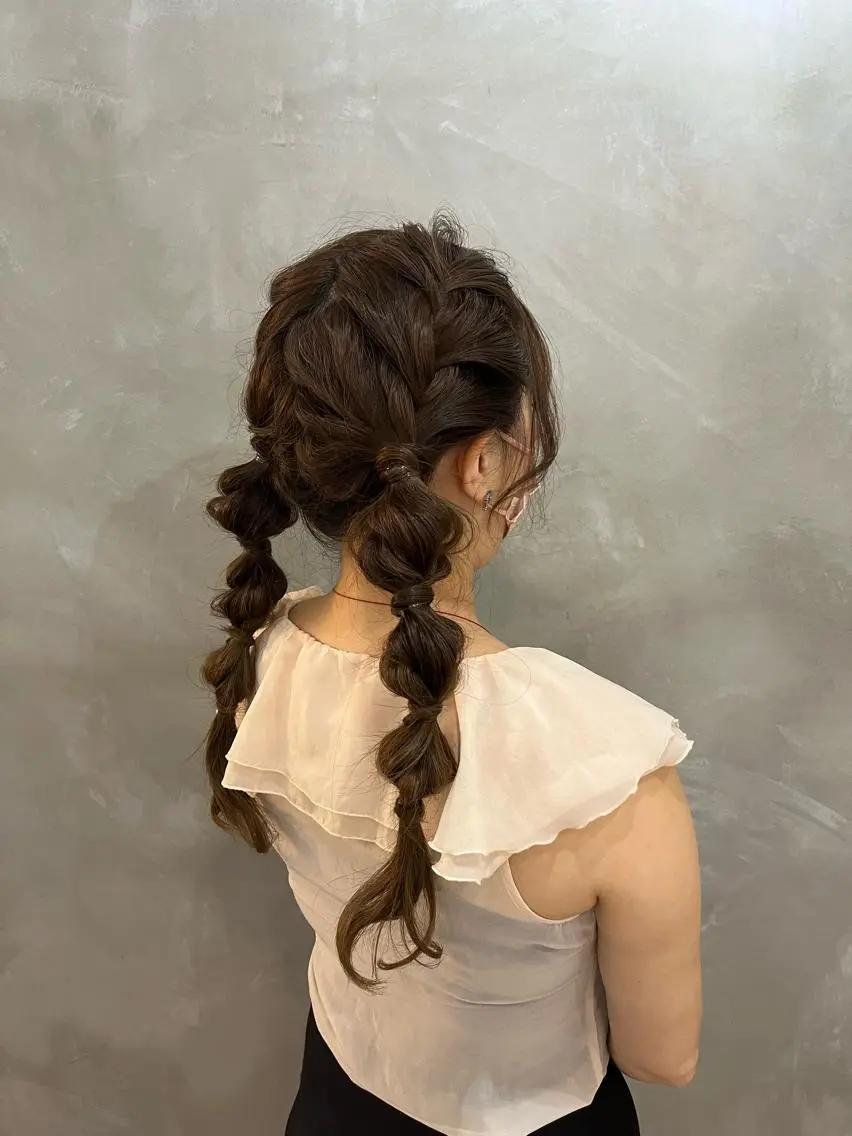 ヘアアレンジ 西村 愛花のヘアスタイル