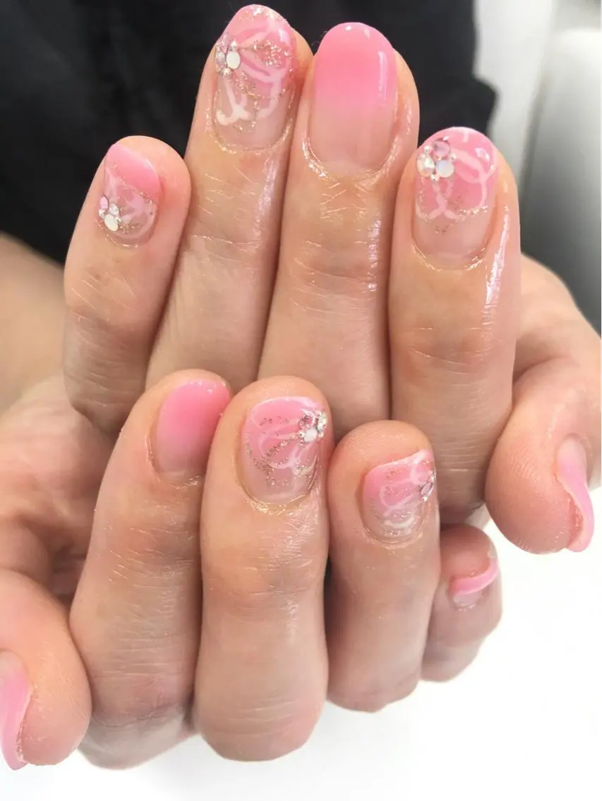 ネイル K- nailのネイルデザイン