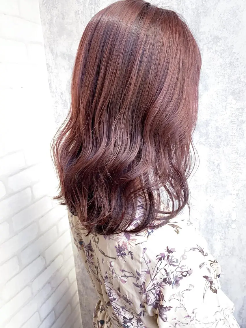 ミディアム カラー ミディアムパーマ アディクシーカラー アッシュ バレイヤージュ ブリーチ カット ヘアカラー トリートメント Zina福岡天神🪞 髪質改善🪞レイヤーのヘアスタイル