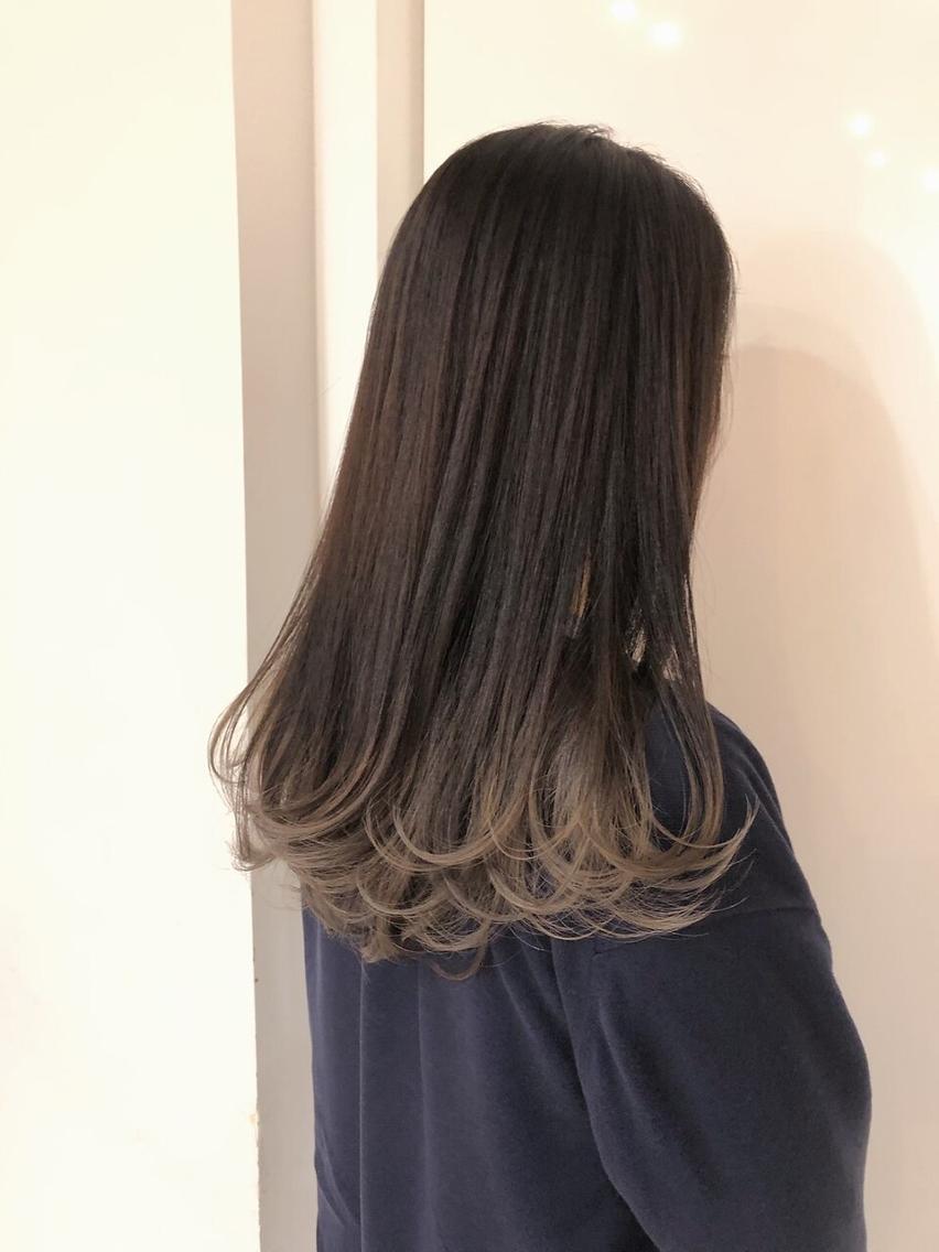 ロング カラー アッシュ ベージュカラー 黒髪 ブルーカラー ブルーアッシュ トップスタイリスト ✨KIRIKA中野✨のヘアスタイル