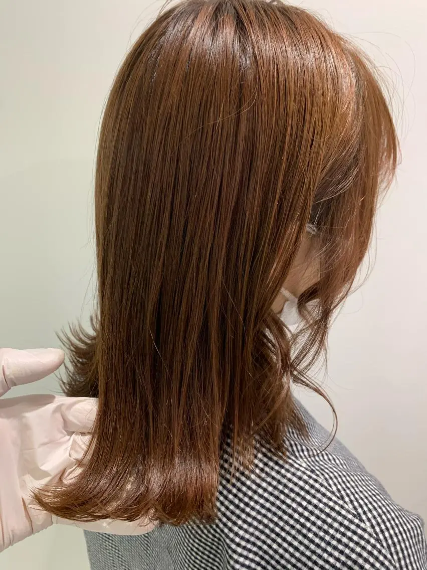 セミロング カラー パーマ ヘアアレンジ ネイル マツエク・マツパ 韓国風ベージュ🤎 赤みなし🌿横浜🤎のヘアスタイル