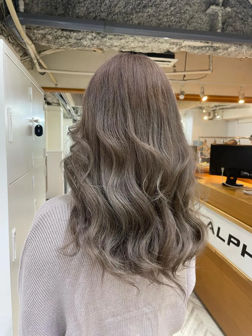 ロング カラー ブリーチ インナーカラー エクステ トリートメント ヘアカラー トリートメント ハナ💎中韓/艶髪 ハイトーン/エクステのマツエク・マツパデザイン