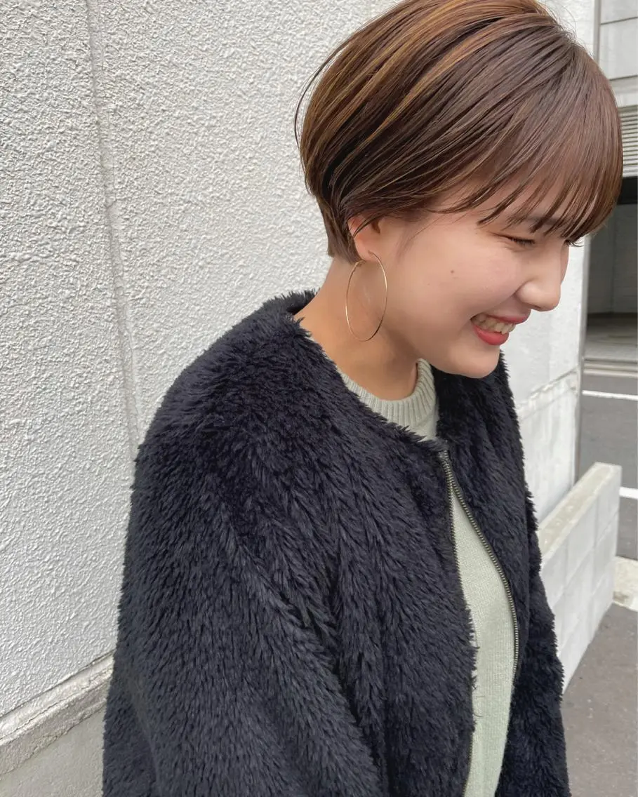 ショート ハイライト カット ヘアカラー トリートメント ayane⭐️ボブ・ ショート・パーマのヘアスタイル