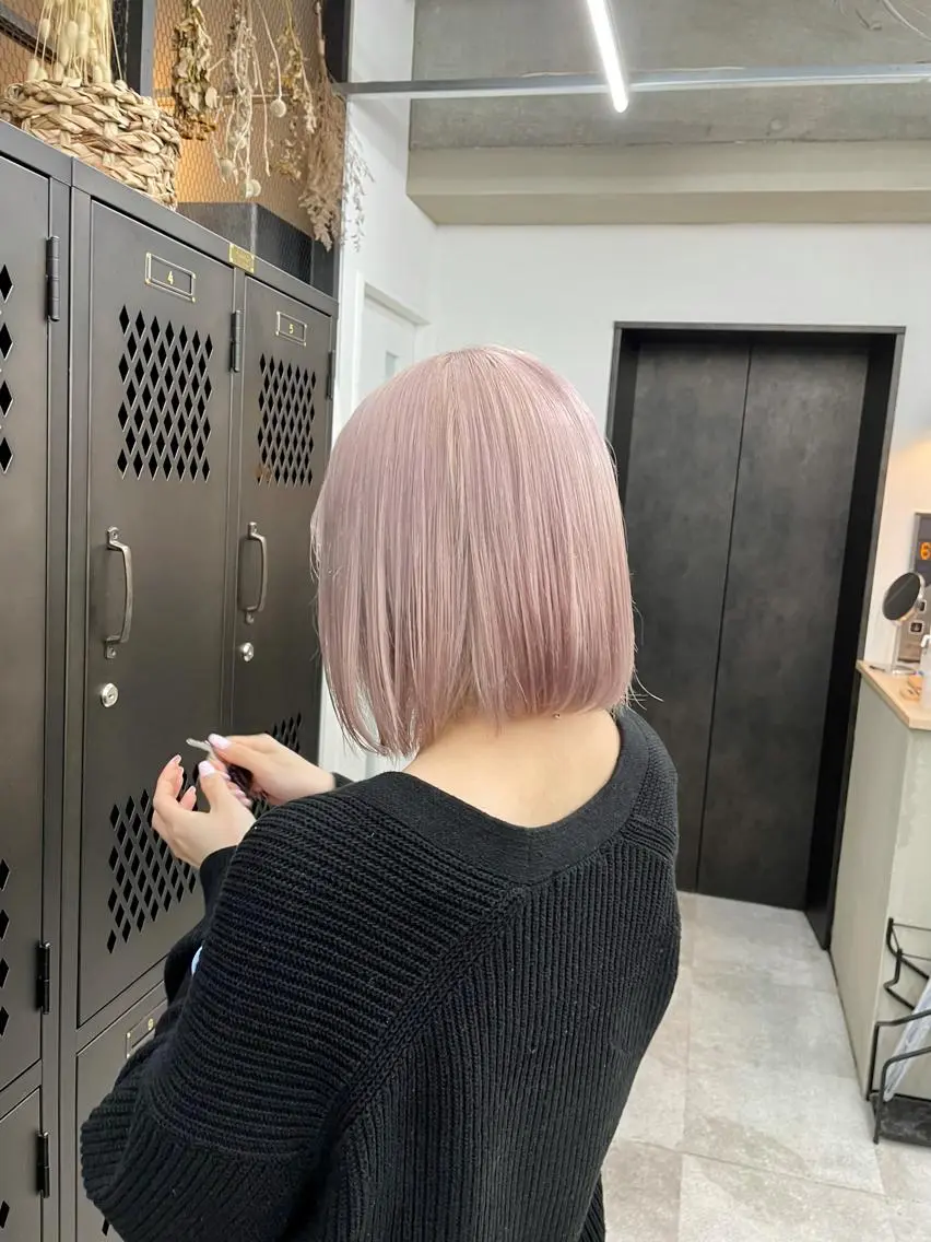 ショート カラー TAIGA .のヘアスタイル