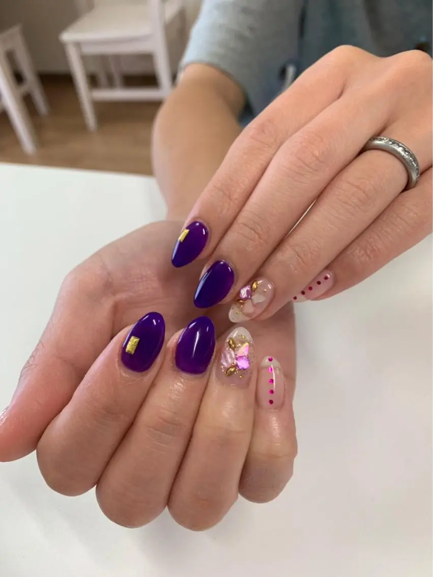 ネイル アートネイル 長さ出し フットネイル グリーン ニュアンスネイル Lily Roseスタッフ一同のマツエク・マツパデザイン