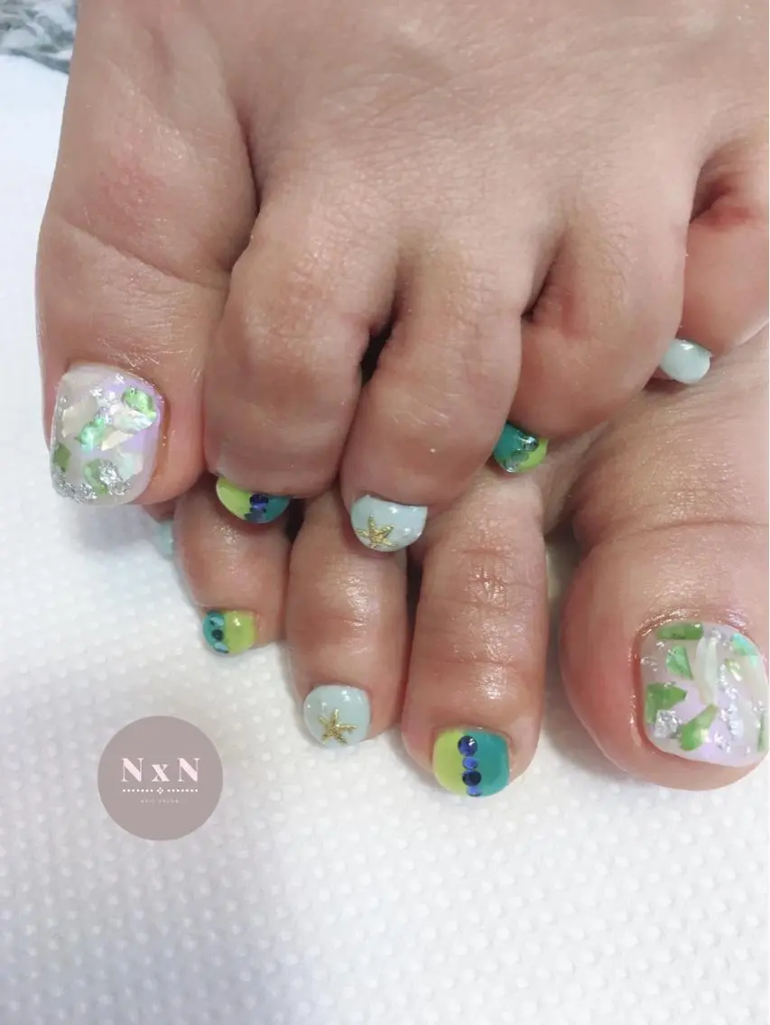 ネイル フットネイル nail salon N×Nのネイルデザイン