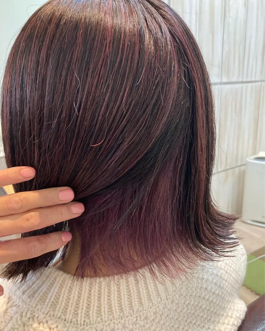 ミディアム カラー ピンクカラー バイオレットカラー カット ヘアカラー トリートメント 三島 有佳里のヘアスタイル
