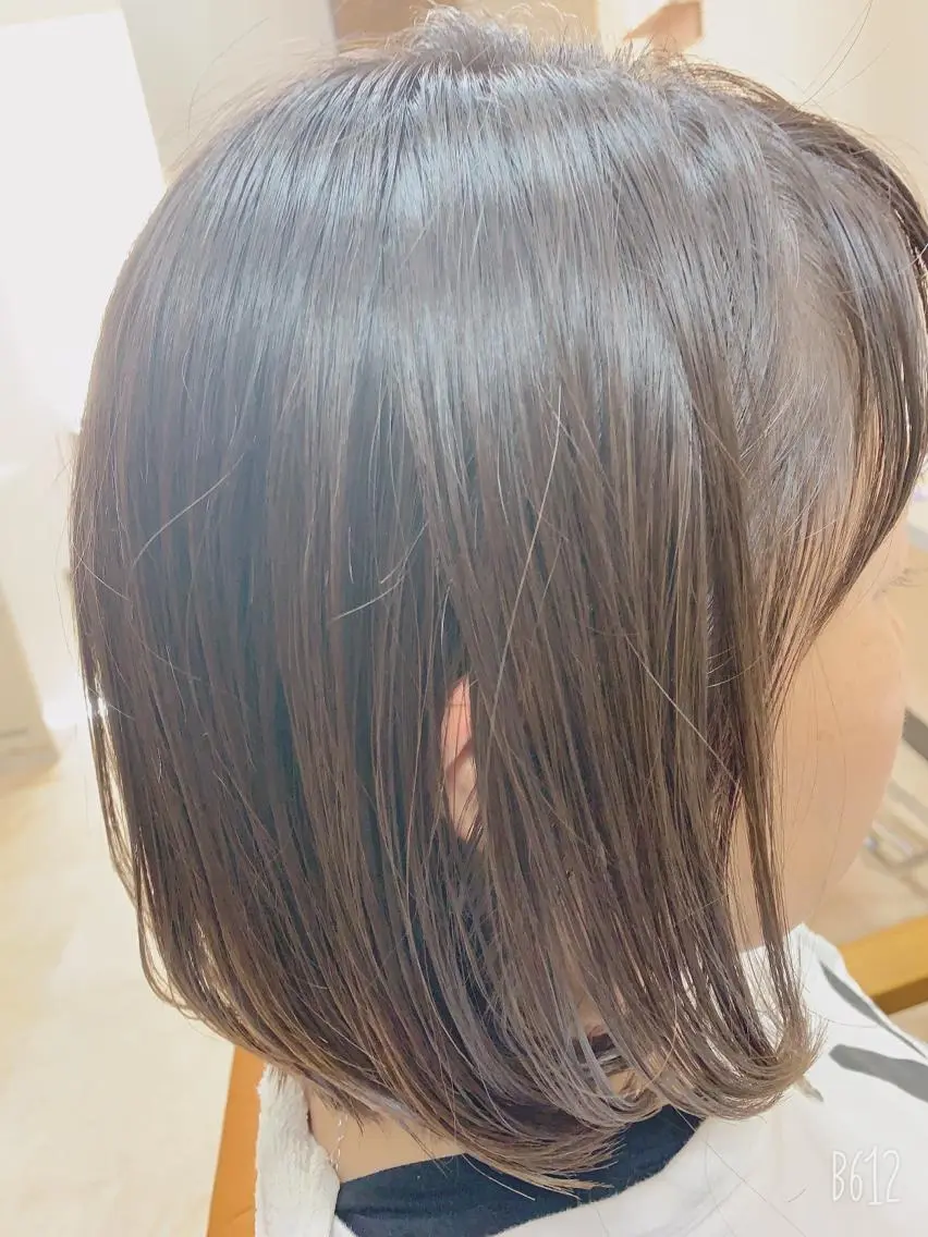ミディアム カラー ショコラグレージュ グレージュ 鈴木 健太のヘアスタイル
