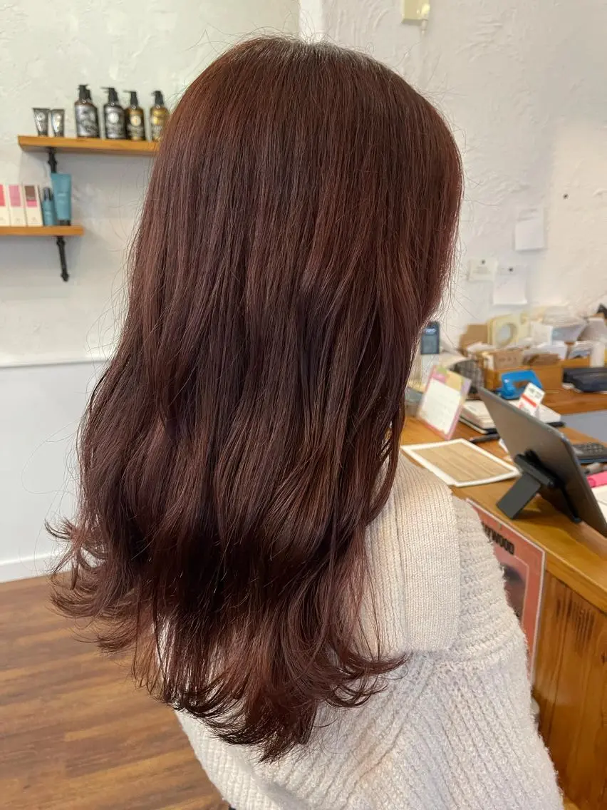 ロング ヘアカラー トリートメント 関根 沙季のヘアスタイル