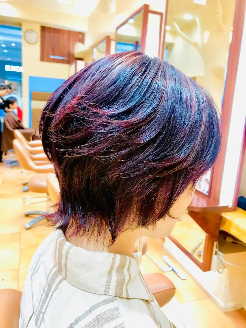 ショート カラー レイヤーカット ショートヘア 大野 あさみのヘアスタイル