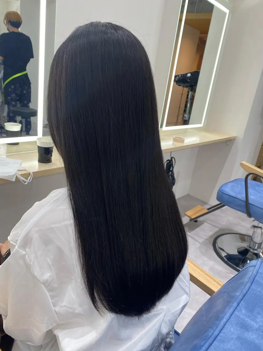 ロング EleRe さくやのヘアスタイル