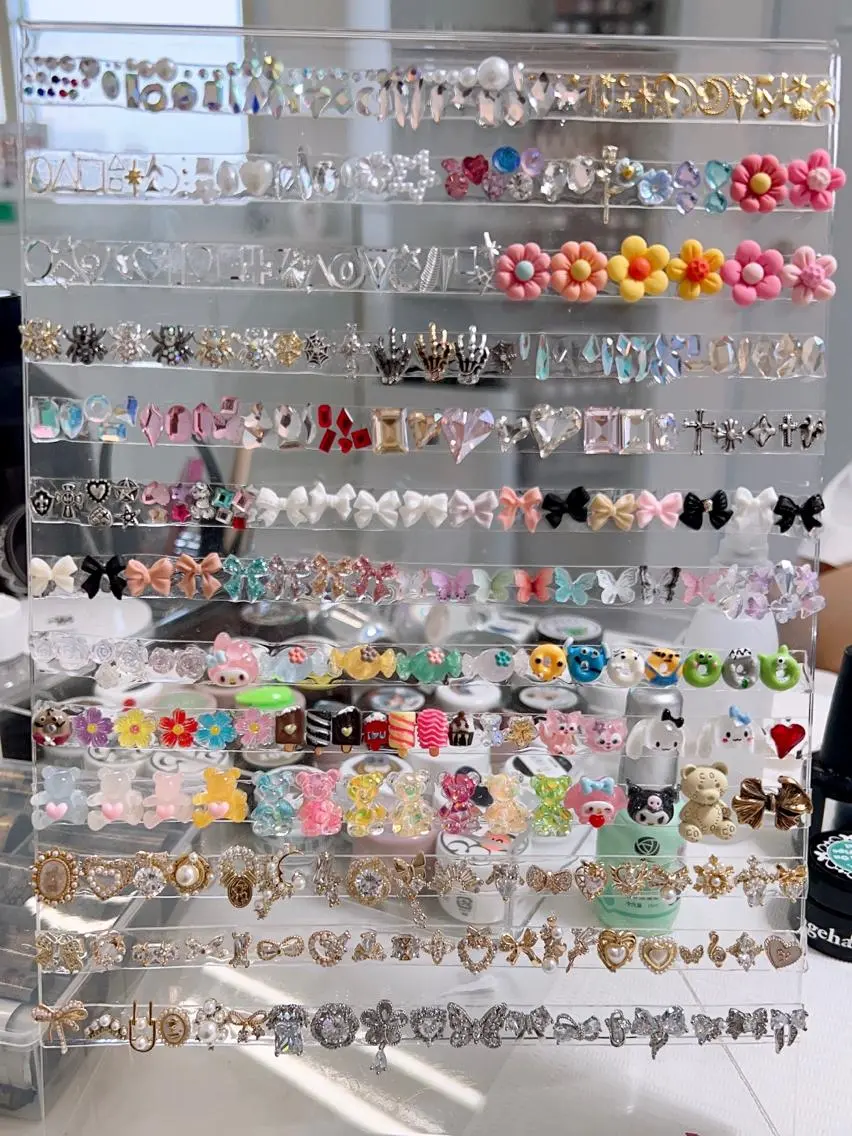ネイル Beryl Nail 新大久保のネイルデザイン