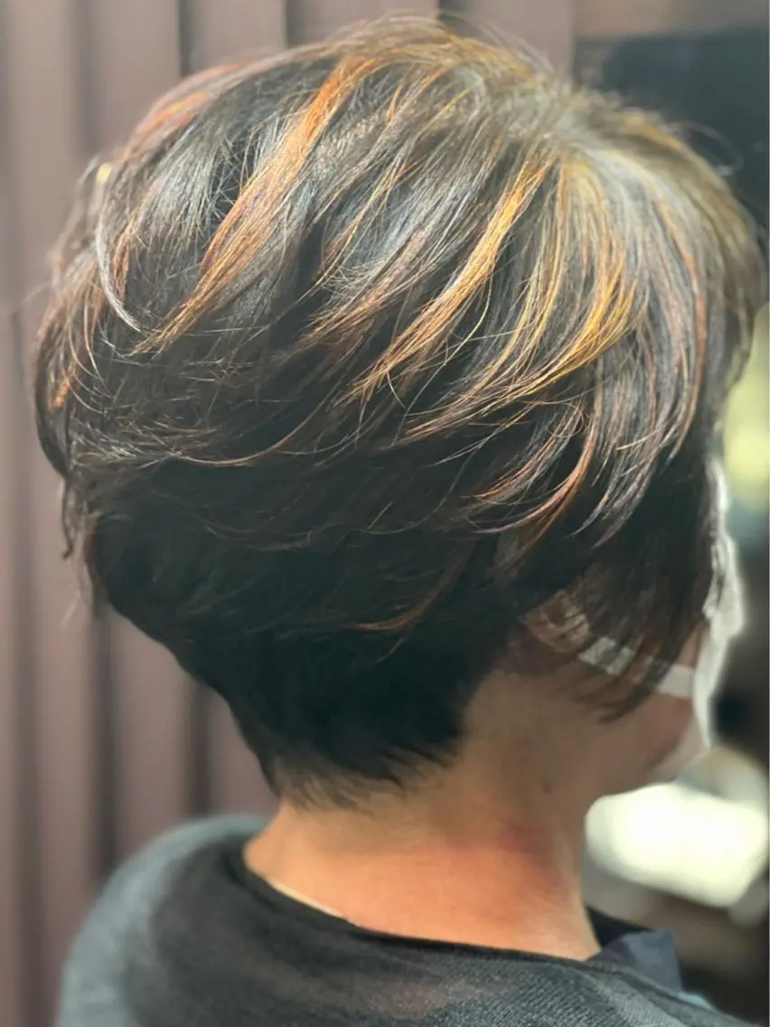 ショート 廣瀬 莉奈のヘアスタイル