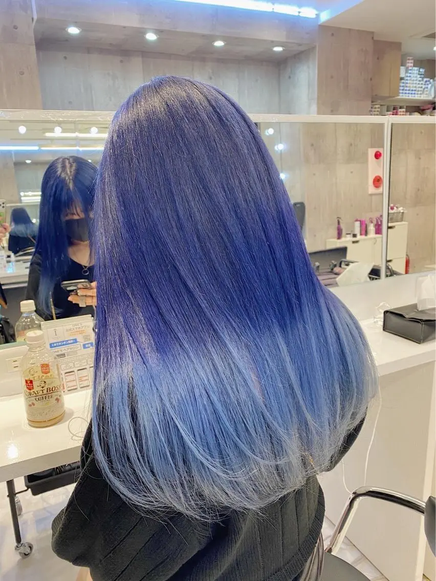 ロング カラー ヘアアレンジ 韓国ヘア 🦋KIRA🦋のヘアスタイル