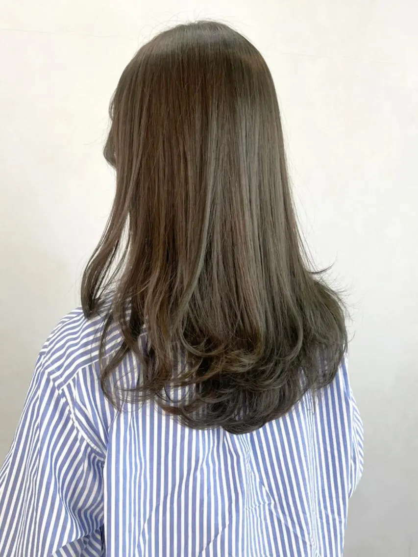 カラー パーマ ヘアアレンジ オリーブカラー ITbyALBUM 藤沢店のヘアスタイル