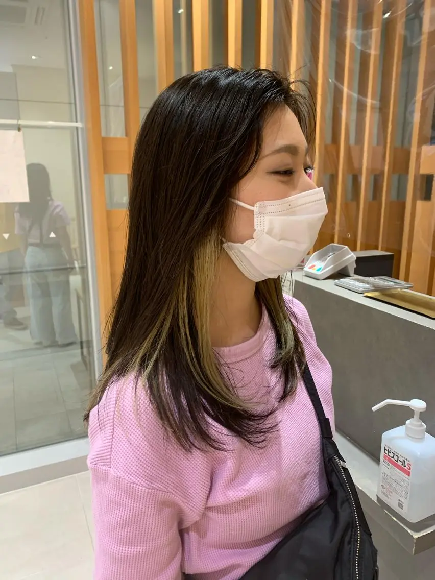 ロング ARMONY秋山輝也 コテ巻き風パーマ特化のヘアスタイル