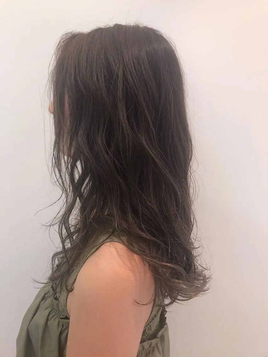 ロング 加藤 佑哉のヘアスタイル