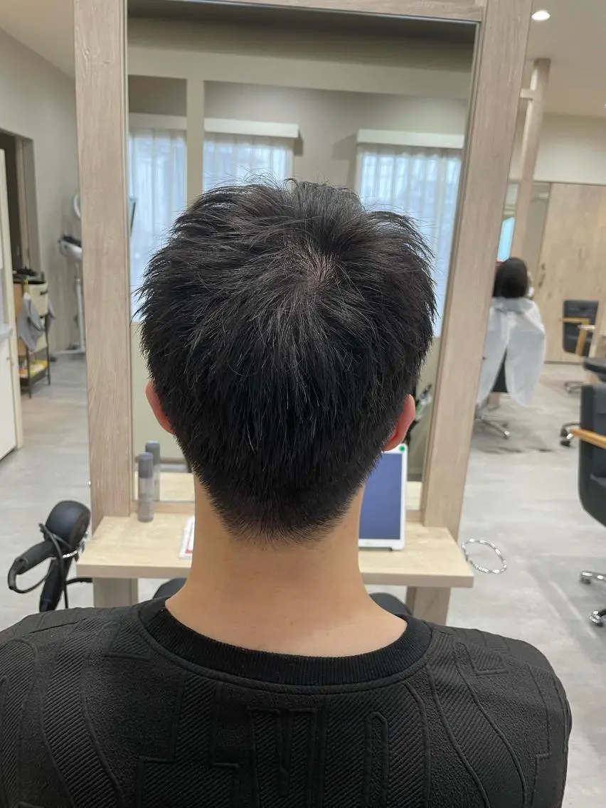 メンズ 刈り上げ カット 永田 まどかのヘアスタイル