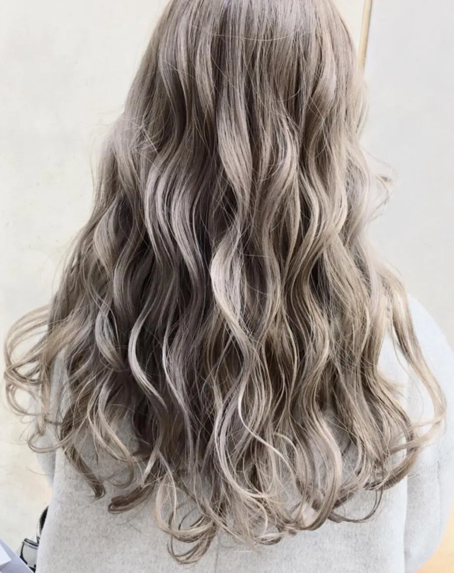 カラー ヘアカラー 東 和史のヘアスタイル