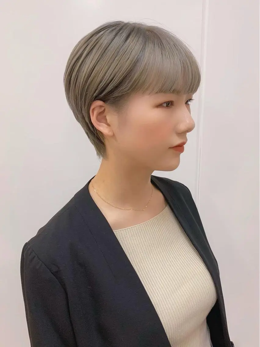 ショート カラー ヘアアレンジ 柔らか垢抜けｶﾗｰと ｶｯﾄ🫧ASUKAのヘアスタイル