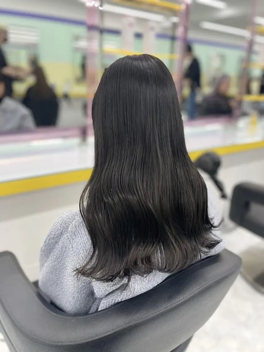 カラー 🪞official THREE 横浜🎀のヘアスタイル