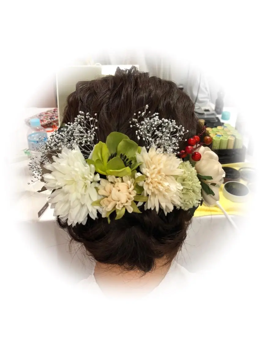 ヘアアレンジ HempBeauty 浅野アサミのヘアスタイル