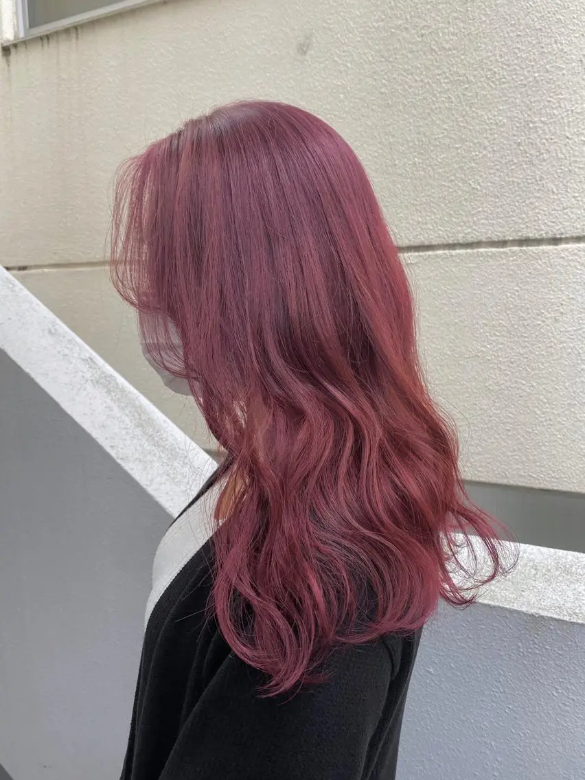 セミロング 中村 彩夏のヘアスタイル