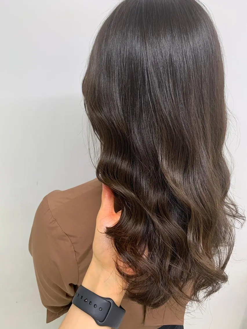 セミロング カラー ヘアカラー トリートメント ヘアセット ⛄️冬の透明感 カラー⛄️大西のヘアスタイル