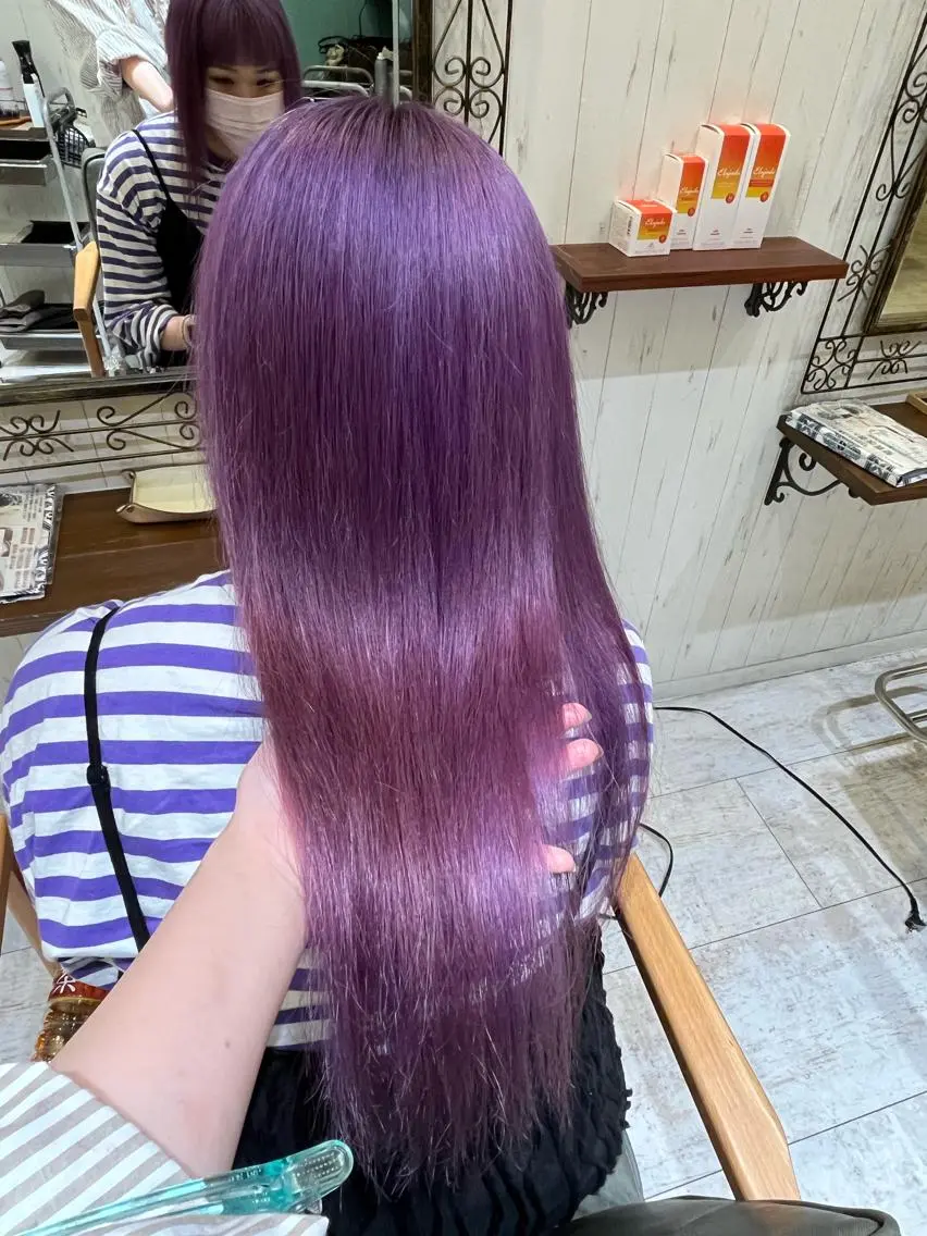 ロング カラー ブリーチ ケアブリーチ ラベンダーカラー パープルカラー Ｕｋａ .のヘアスタイル