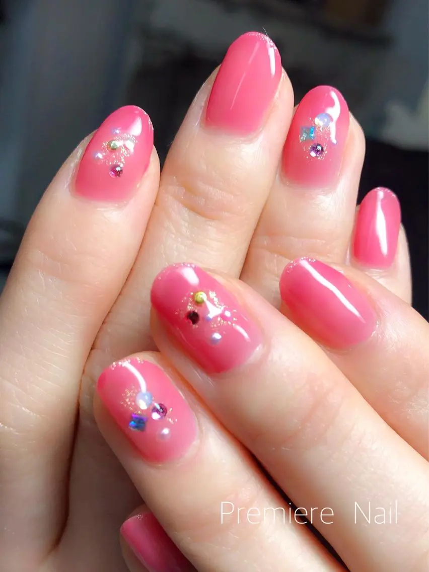 ネイル アートネイル ピンク 赤色 Premiere Nail商店街店のネイルデザイン