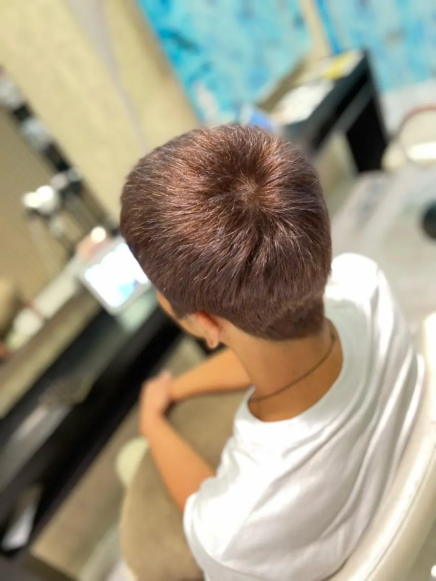ショート カラー メンズ メンズショート ダブルカラー ショートヘア 💇♀️✨サラツヤ 特化✨ 天野翔のヘアスタイル