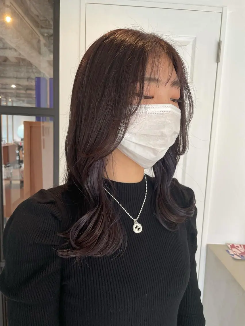 セミロング カラー ヘアアレンジ REONA🪽✨薬院 レイヤーカット🫧のヘアスタイル
