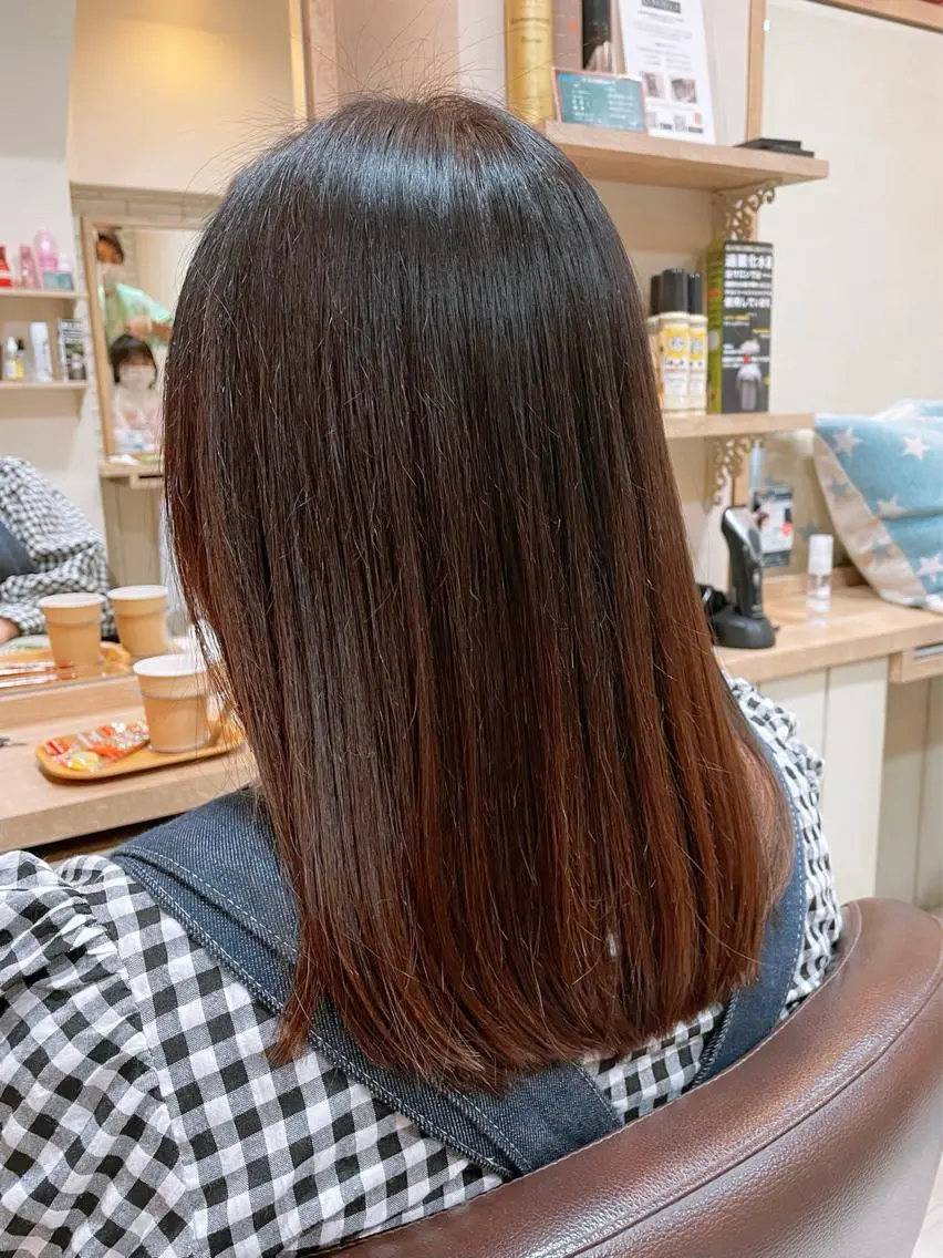 セミロング 髪質改善 カット 縮毛矯正 トリートメント 清水 有実子のヘアスタイル