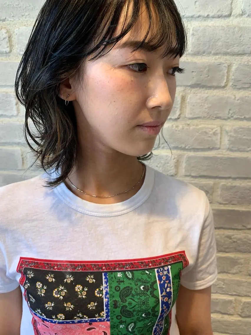 ミディアム カラー パーマ デザインカラー カット ヘアカラー トリートメント rico_by ヘアとアイブロウの眉毛・アイブロウイメージ