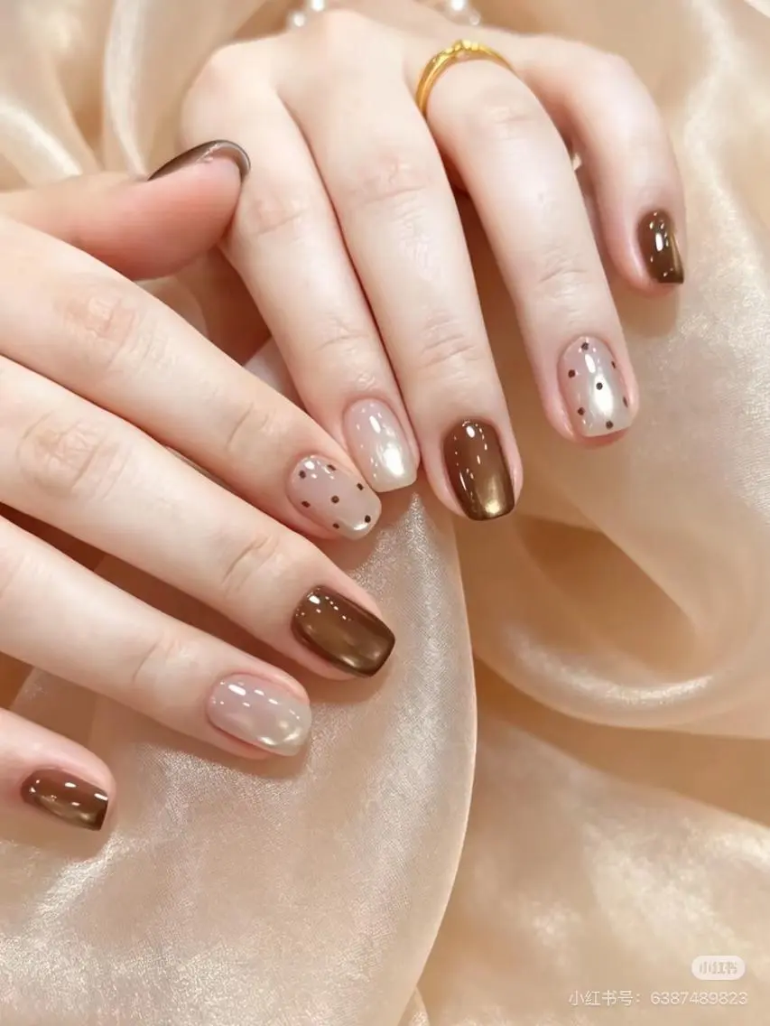 ネイル ストーンネイル ハンドネイル 🎀Best Nail🎀のネイルデザイン