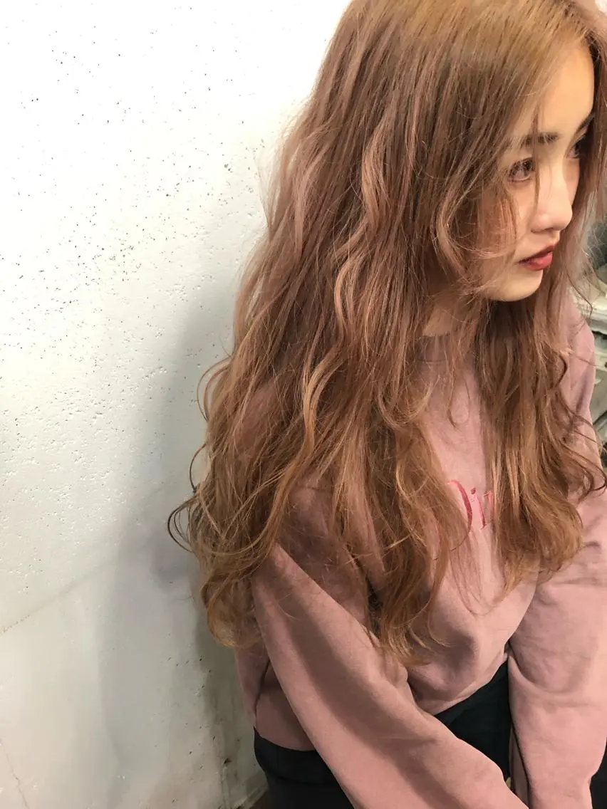 ロング カラー ブリーチ ケアブリーチ ハイトーンカラー Pia ツボイ ケイタのヘアスタイル