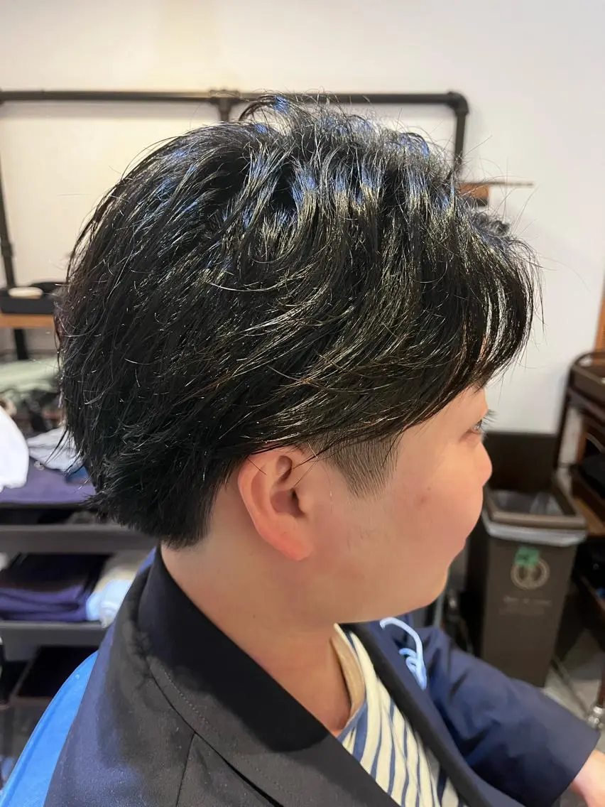 ショート メンズ 佐藤槙哉 サトウシンヤのヘアスタイル