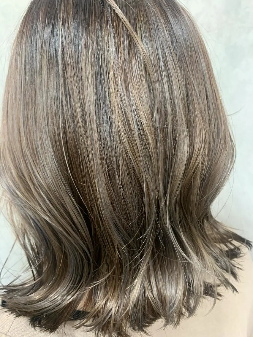 ミディアム カラー 髪質改善 makiuchiのヘアスタイル