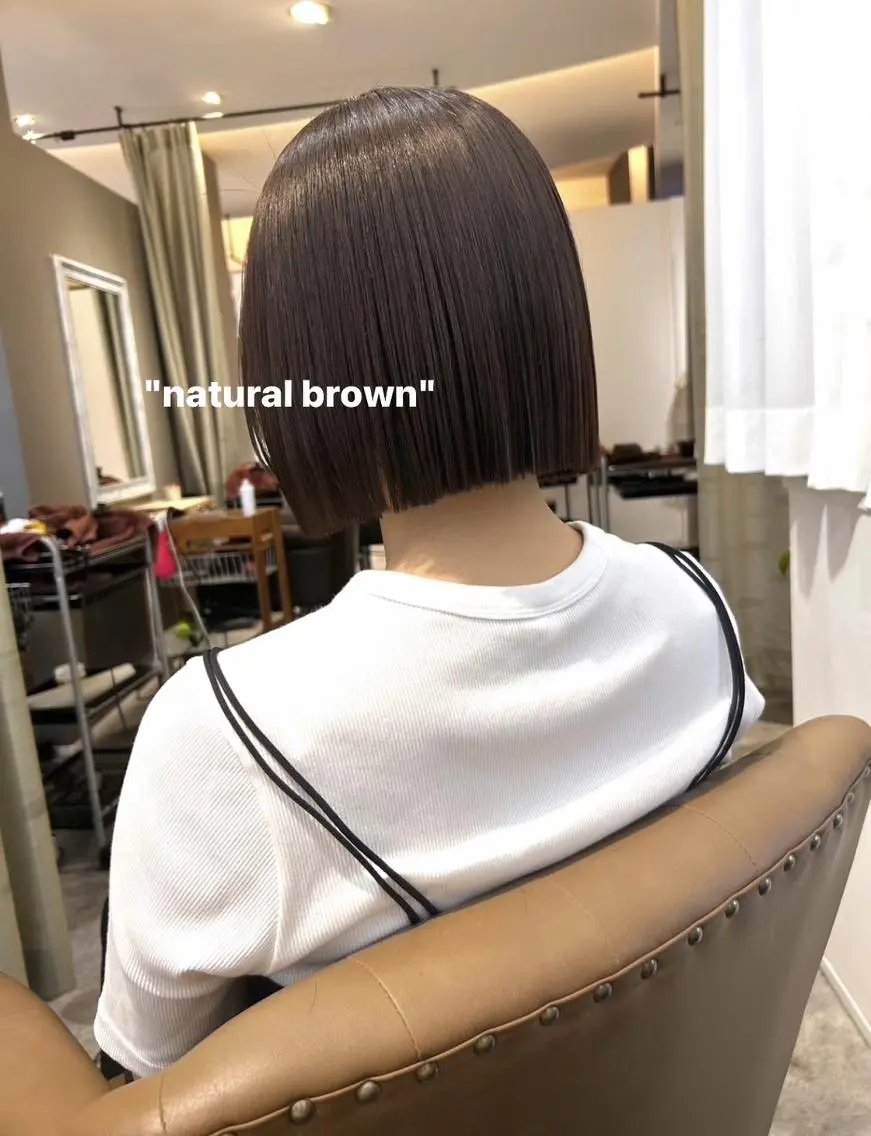 カラー ベージュカラー ブラウンカラー ナチュラルブラウン 髪質改善init. りこのヘアスタイル