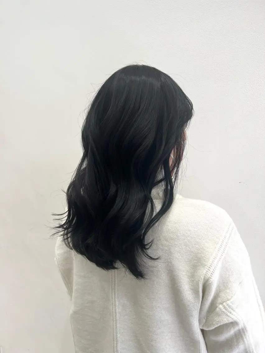 ロング カラー ヘアアレンジ ヘアカラー トリートメント ヘッドスパ ヘアセット 🌈インナーカラー ‘ショウマ’🌈のヘアスタイル