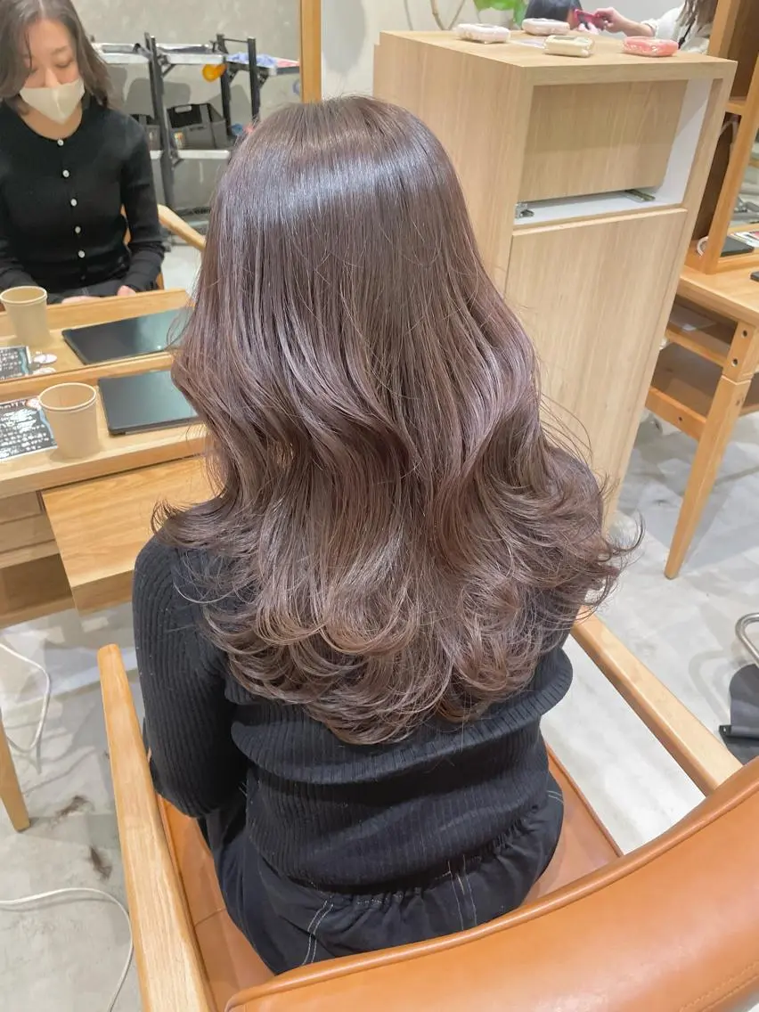 ミディアム 韓国風ヘア レイヤーカット ムラ修正ブリーチ 山田眞之介のヘアスタイル