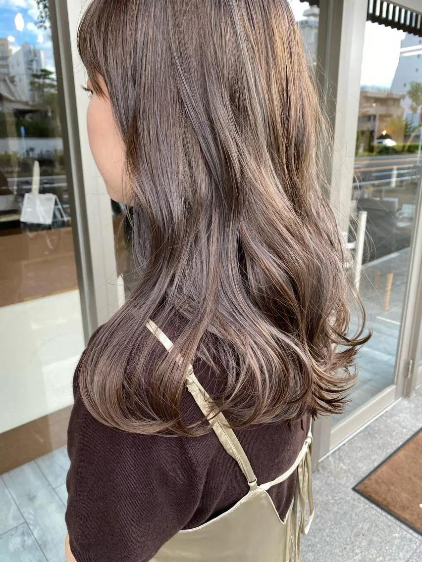 ロング カラー ベージュカラー ダブルカラー ハイトーンカラー 日比 貴大/ minim hairのヘアスタイル