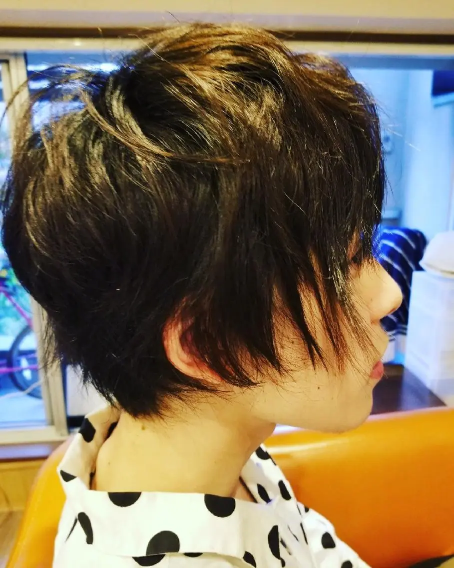 ショート メンズ カラー メンズバレイヤージュ アディクシーカラー バレイヤージュ 外国人風カラー レイヤーカット spa hair  ark 富井直美のヘアスタイル
