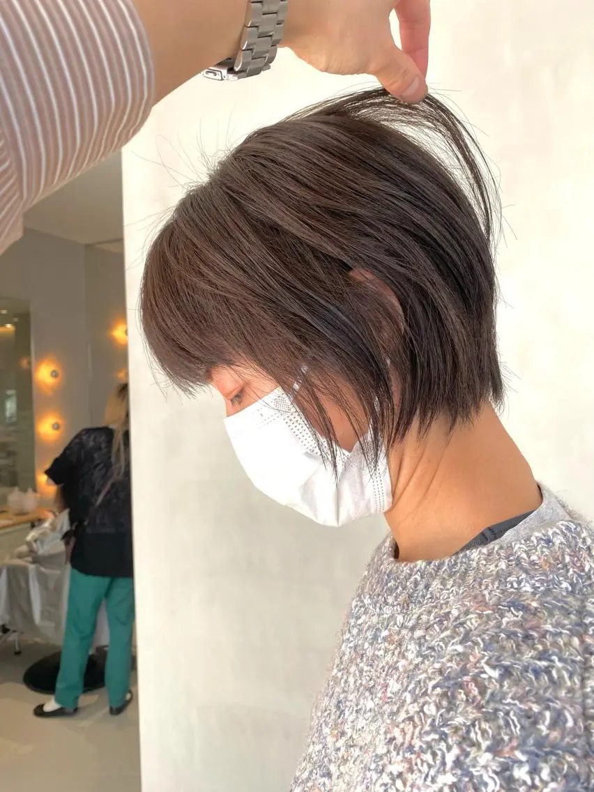 ショート カラー ブリーチ ハイライトカラー ハイライト ショートヘア カット ヘアカラー トリートメント 谷合 貴志のヘアスタイル